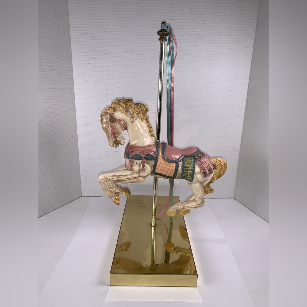 Vintage Carousel Horse Hand Painted 18" Tall x 12" wide Heavy Base 🎠🎠